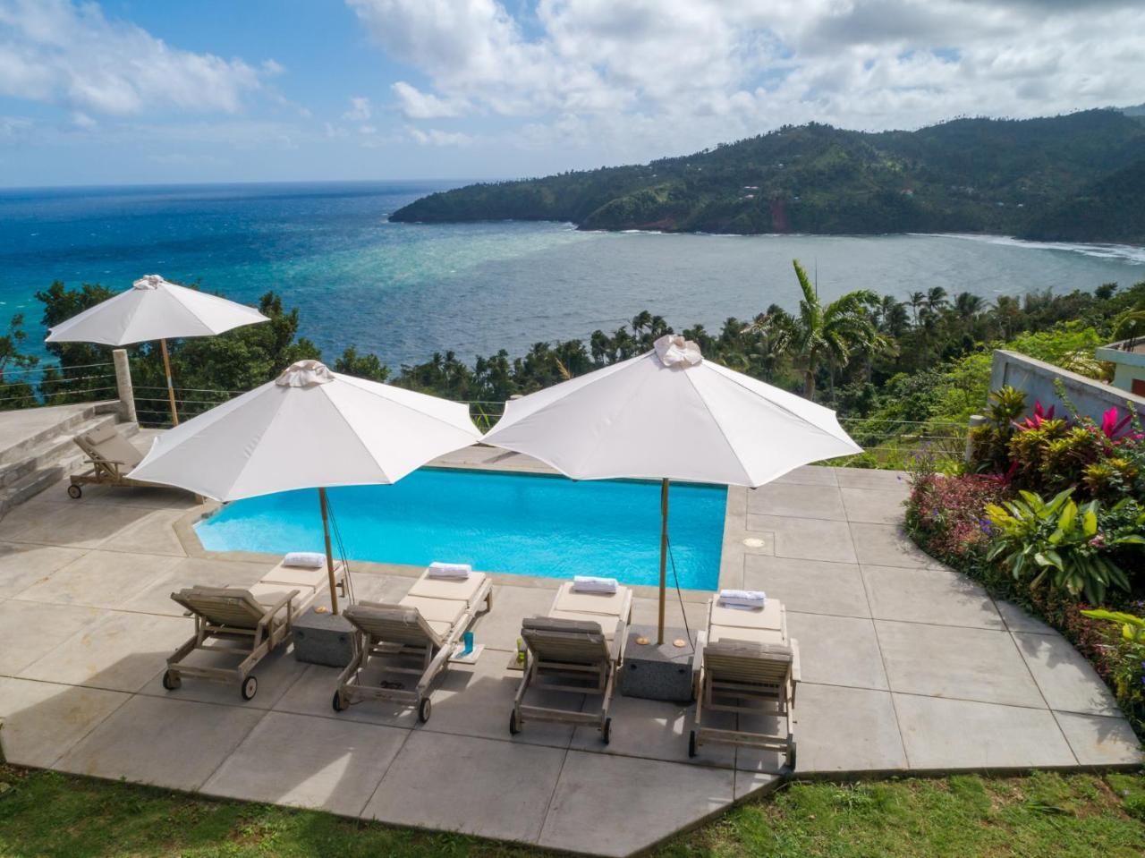 Pagua Bay House - Oceanfront Cabana'S Marigot Eksteriør billede